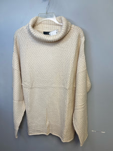 womens size L Sweater