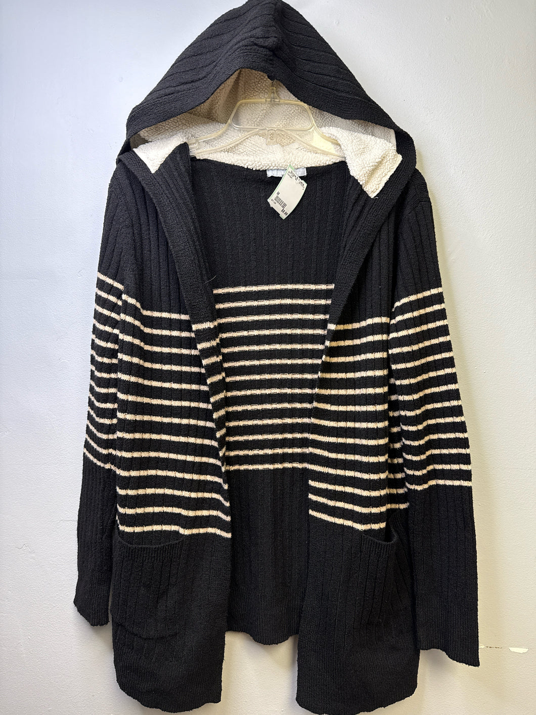 Size M Cardigan