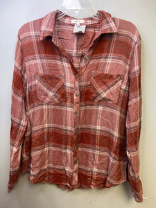 Womens Size M Maurices Shirt