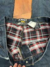 Load image into Gallery viewer, Men&#39;s Ariat Size 38x30 Pants