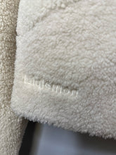 Load image into Gallery viewer, Size XS/S Lululemon pullover