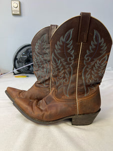 Laredo cowgirl boots 8--shoes