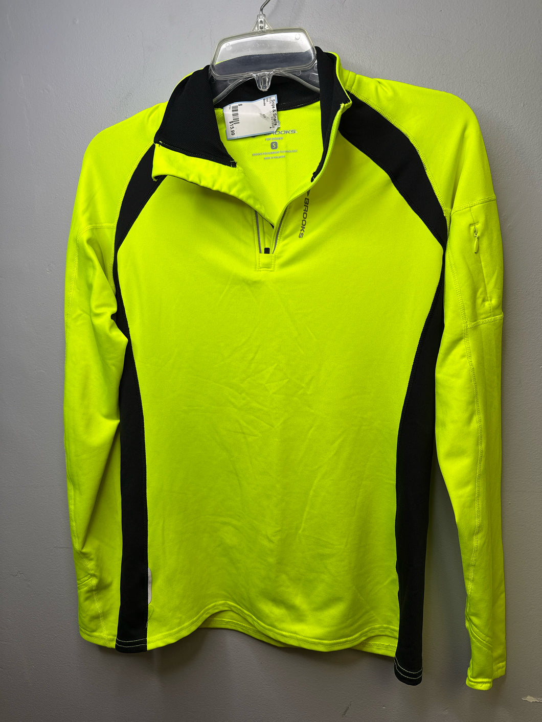 Womens Size S Brooks Shirt