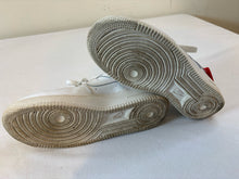 Load image into Gallery viewer, Nike 7 shoes