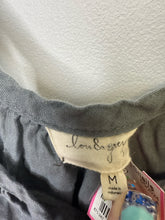 Load image into Gallery viewer, Womens Lou &amp; Grey Size M Romper