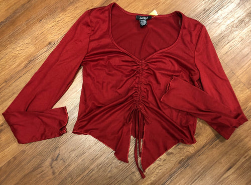 Size L long sleeve crop, cinch front