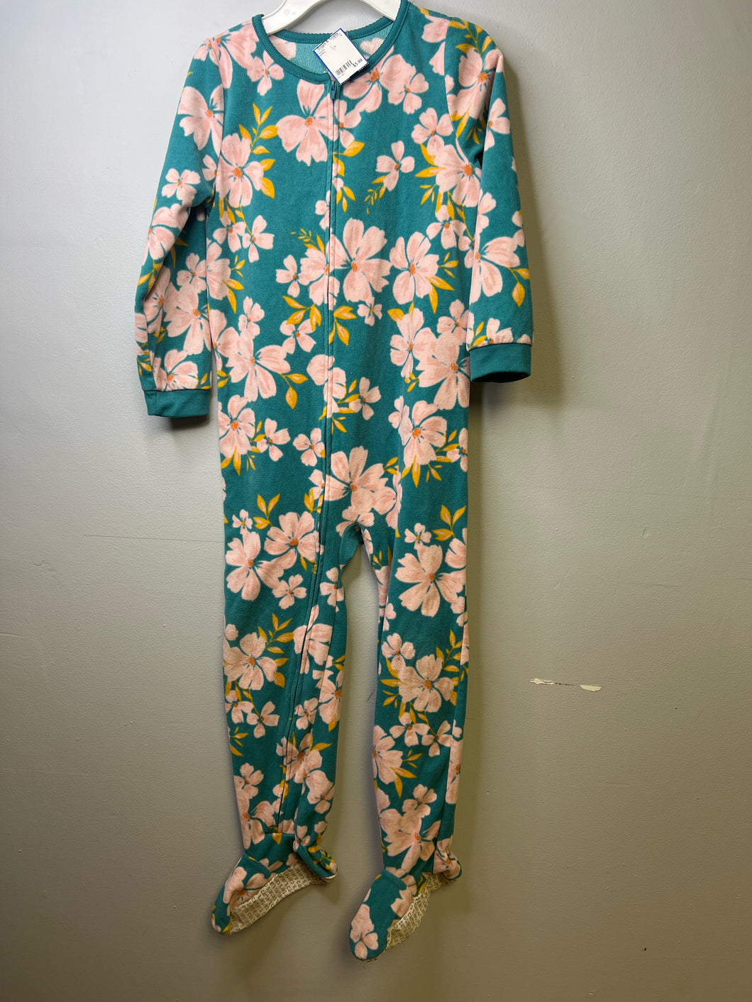 7 Carters Pajamas