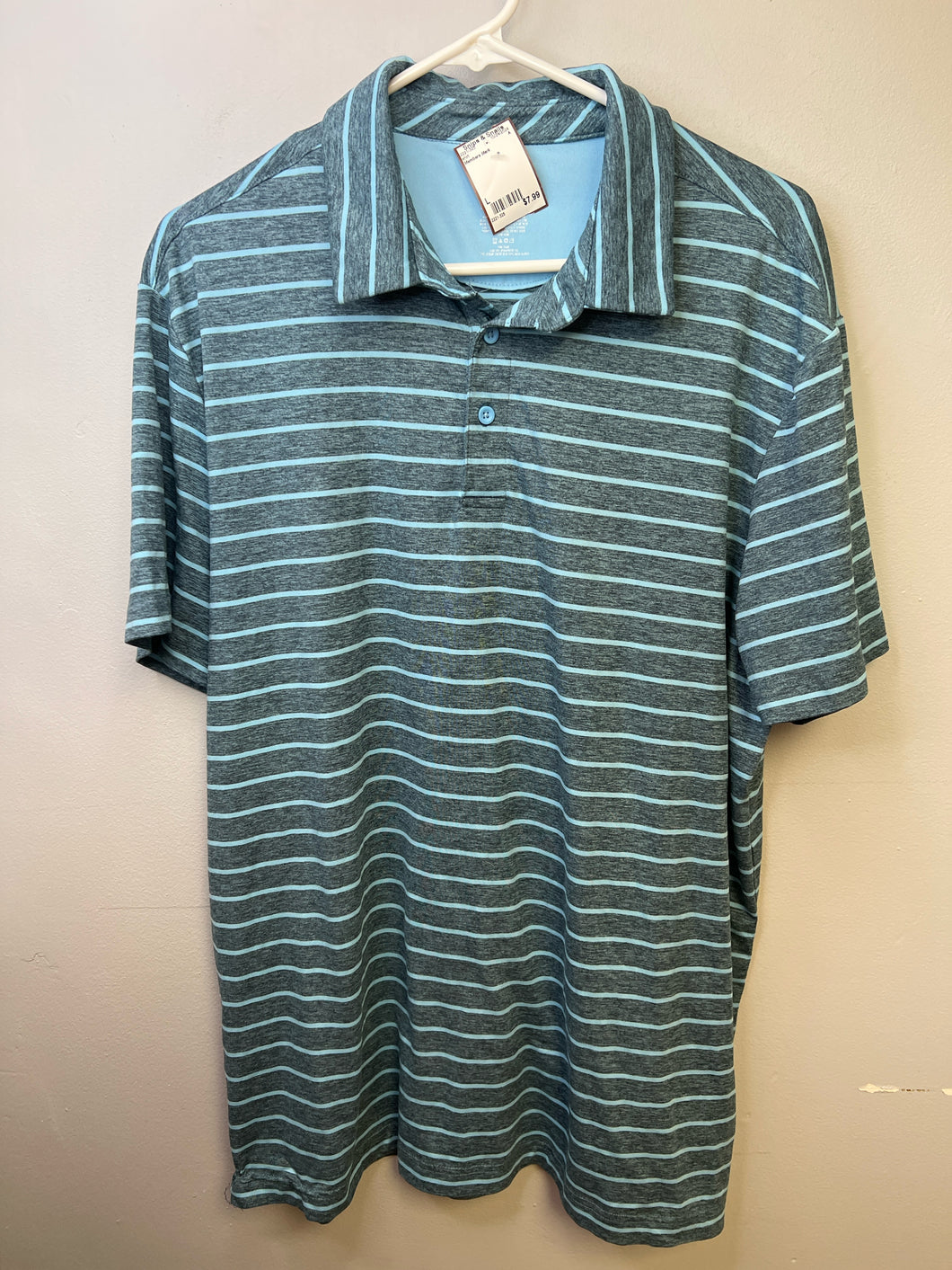 mens Size L shirt