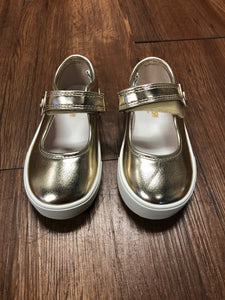 Girl's Size 8 OshKosh Shoes