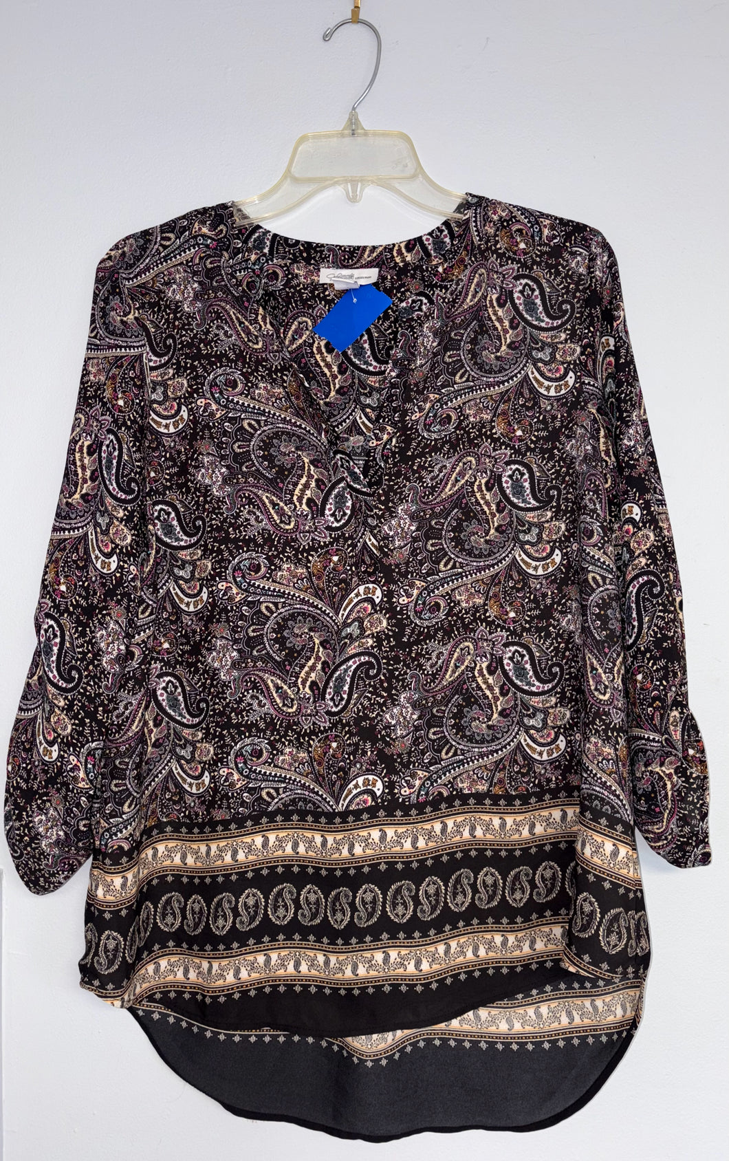 Ladies Size L Shirt