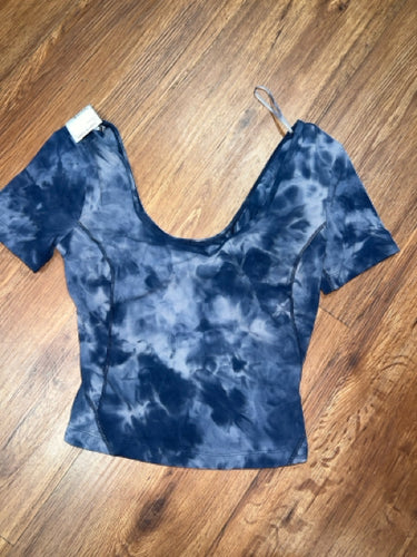 Size 2 Lululemon Shirt
