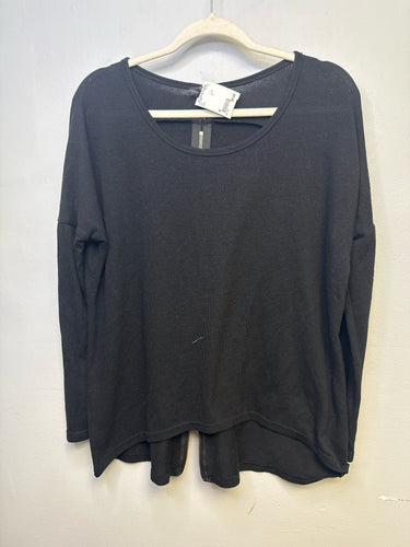 ladies Size M Lulus Shirt