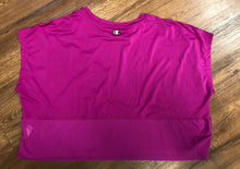 Load image into Gallery viewer, Size L champion crop athletic Shirt