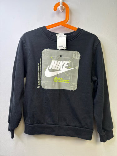 7 Nike Sweatshirt