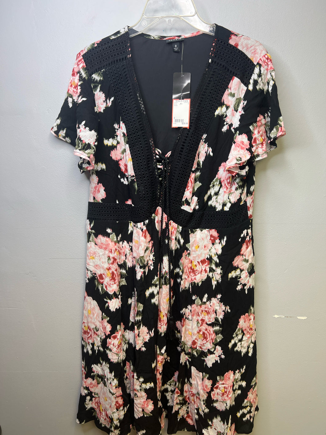 Size 0 Torrid Dress-bnwt