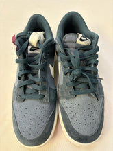 Load image into Gallery viewer, Nike shoes men’s