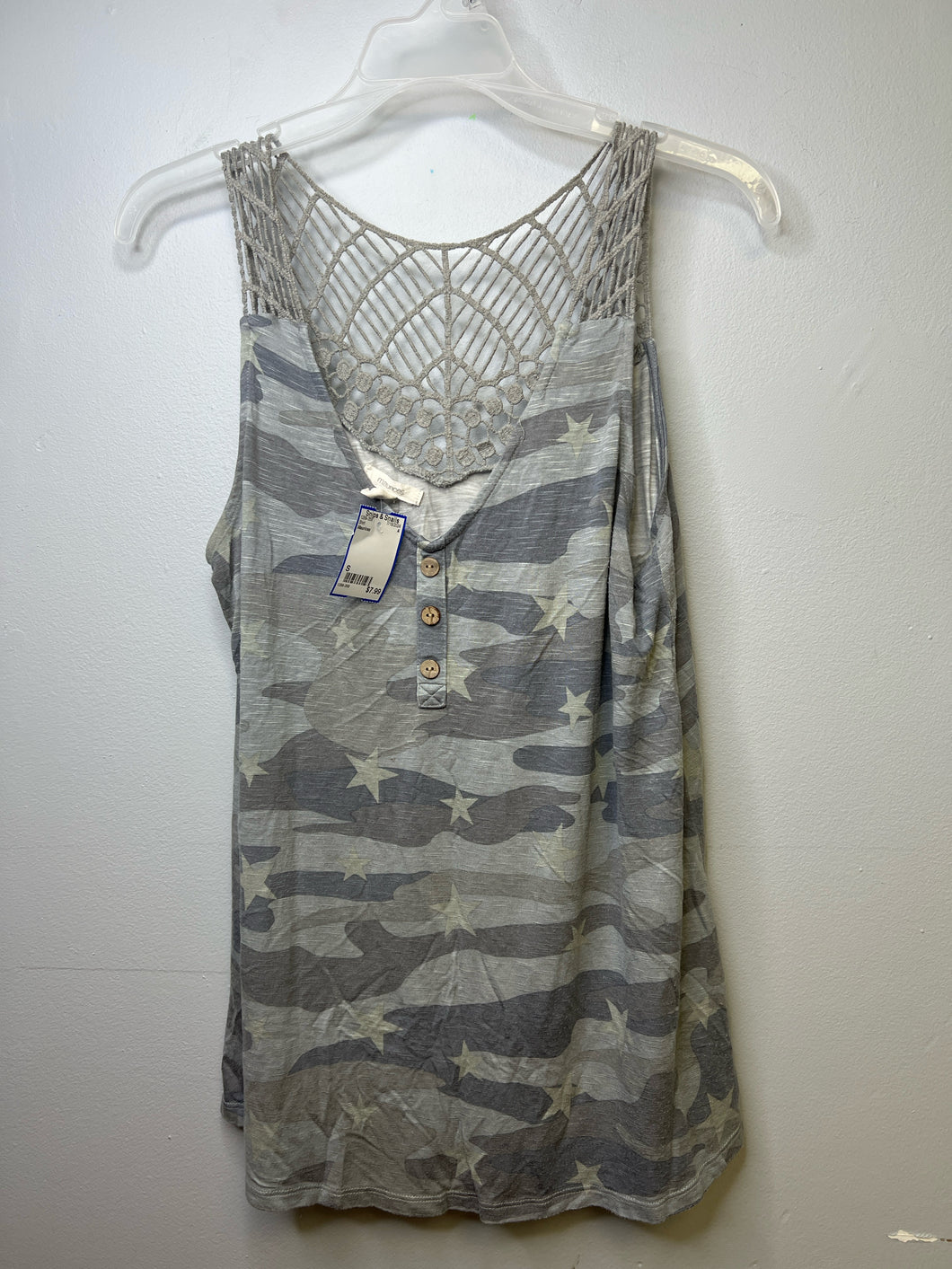 Size S Maurices Shirt