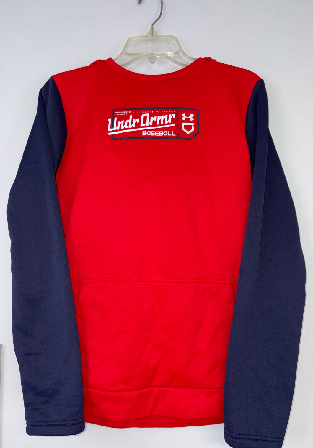 XL under armour hoodie