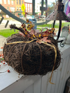 Household pumpkin home decor