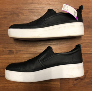 Toms 8.5 shoes