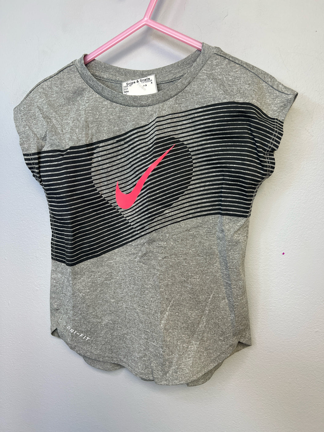 girls 3T Nike Shirt