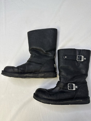 8 shoes