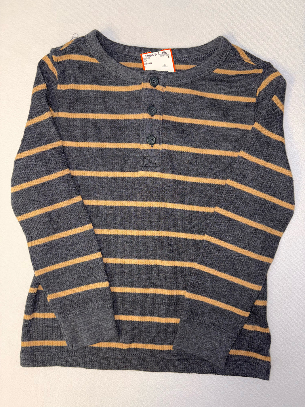 Boys 5t old navy Shirt