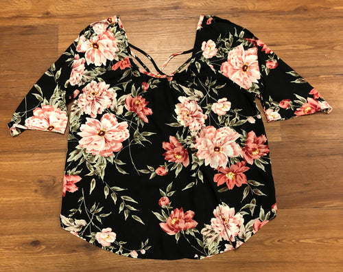 Size M Charlotte russe Shirt