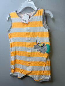 Boys size 24 Months Carters Outfit