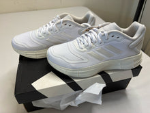 Load image into Gallery viewer, Adidas 5.5 shoes