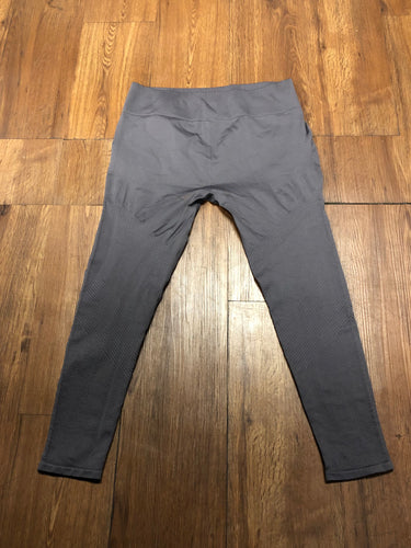 Women's Size L Fabletics Leggings