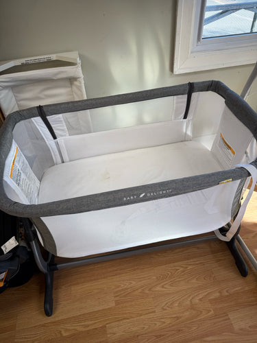 Baby Delight Bassinet PICK UP ONLY