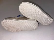 Load image into Gallery viewer, NWT Women's Hey Dude Camden Brushed Cozy Size 9 shoes
