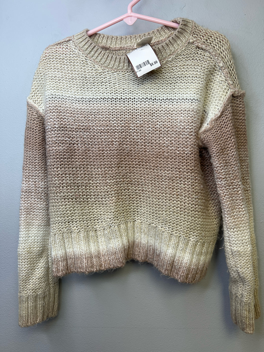 Girls size 5 Oshkosh Sweater