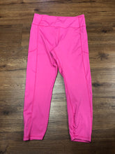 Load image into Gallery viewer, Women&#39;s Size L Victoria Secret Leggings w/ Pockets