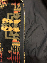 Load image into Gallery viewer, Size L Pendleton Jacket