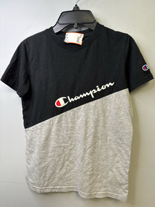 M champion Shirt