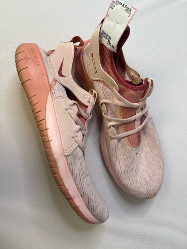 Womens 10 Nike Shoes