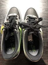 Load image into Gallery viewer, 7 Nike Shoes/Boots