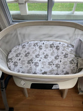 Load image into Gallery viewer, 4 moms mamaroo