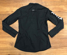 Load image into Gallery viewer, Womens medium Ariat long sleeve button up, black