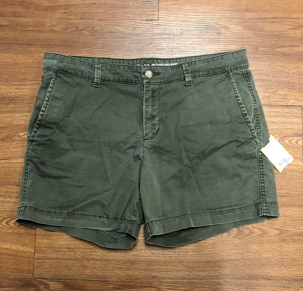 Womens Size 6 Gap Girlfriends 5 inch Shorts