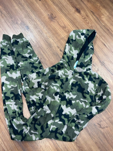 10/12 Children's Place Pajamas