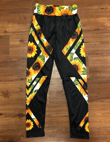 Size Medium Leggings