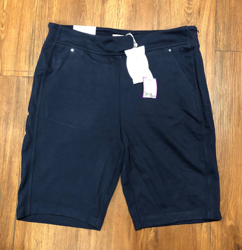 Size XL Greg Norman Shorts