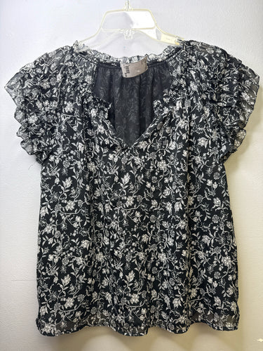 ladies Size L old navy Shirt