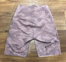 Load image into Gallery viewer, Size S Nike Shorts