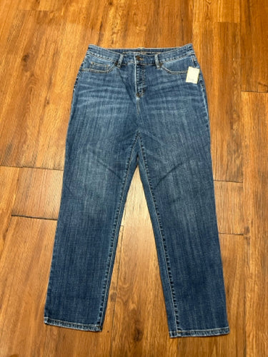 Size 10 Chico's so slimming girlfriend slim leg crop jeans