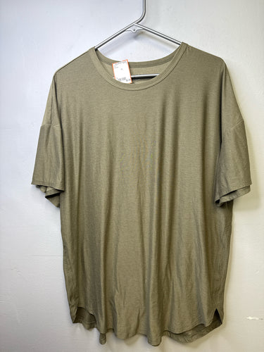 Size L old navy Shirt