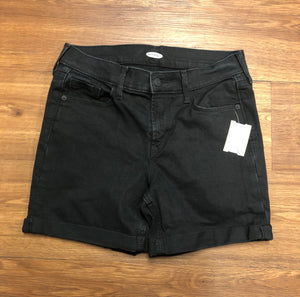 Womens Size 6 old navy Shorts